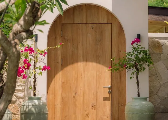 Tula Collective 5 - Luxury 1br Retreat Villa Uluwatu (Bali)